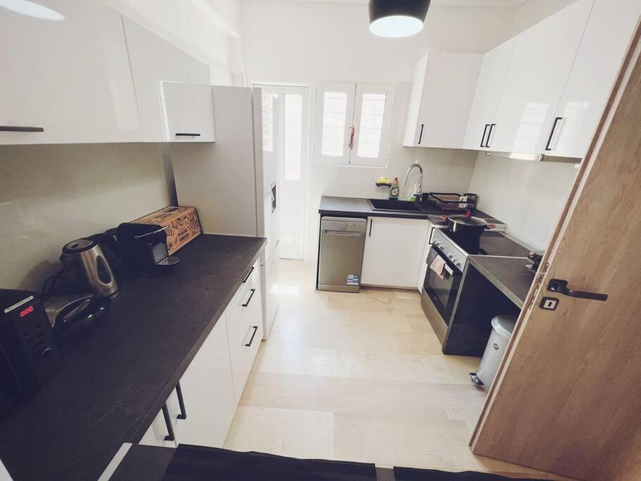 Minimal 3Br Apartment In Athene Buitenkant foto